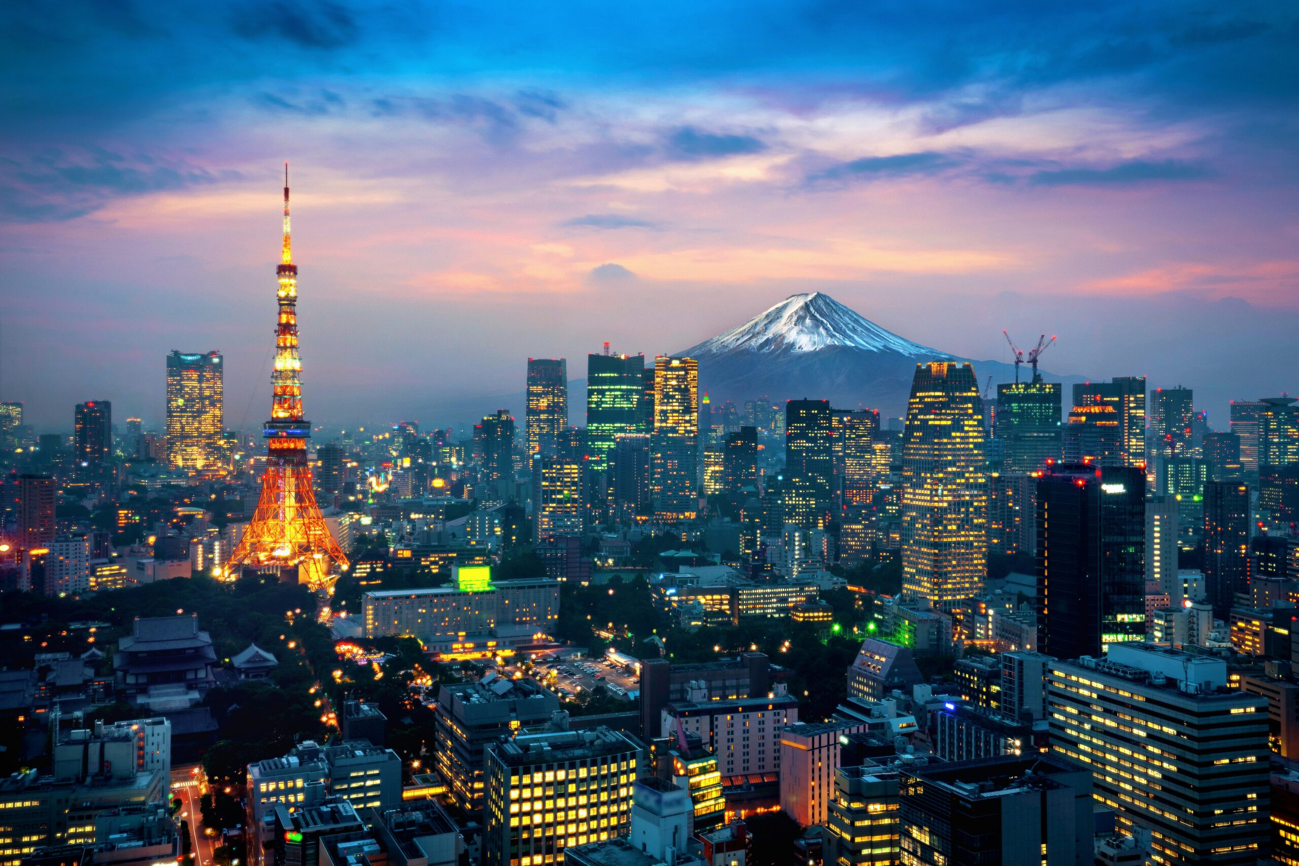 Mount Fuji skyline view from Tokyo with Tokyo Tower at sunset